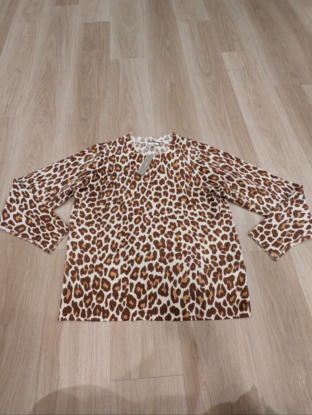 J Crew NWT Cheetah 100% Cashmere Sweater Size L